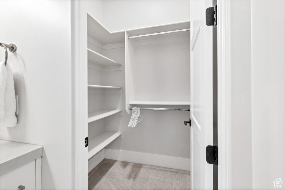Photo 45 for MLS #2107615 at 1648 S Quartz Dr