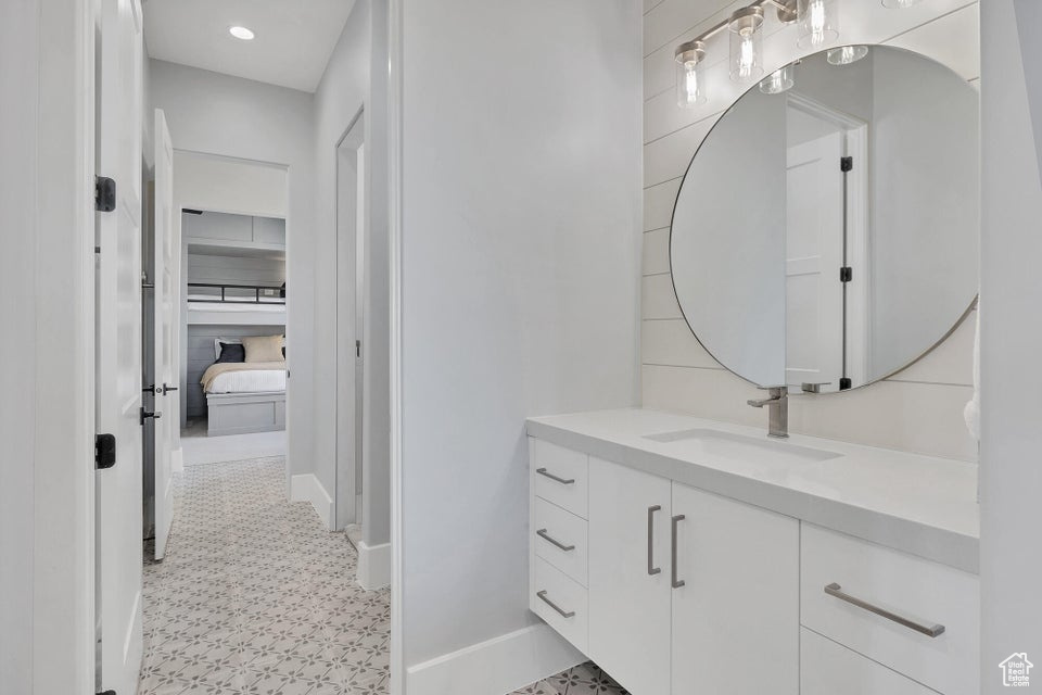 Photo 49 for MLS #2107615 at 1648 S Quartz Dr