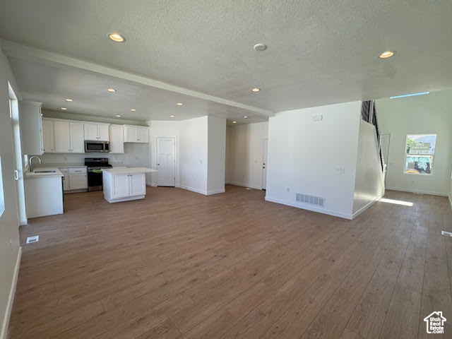 Photo 3 for MLS #2107620 at 451 W Sapphire Dr #7035