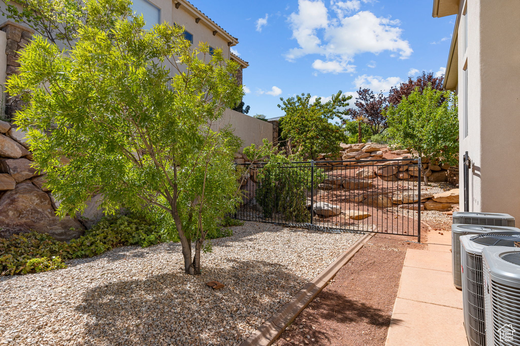 1343 W CAMBRIDGE AVE #204 Washington, UT 84780