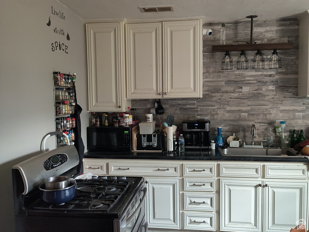 Photo 10 for MLS #2107627 at 381 E 300 South