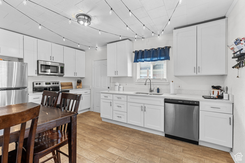 Photo 9 for MLS #2107629 at 380 N 100 East