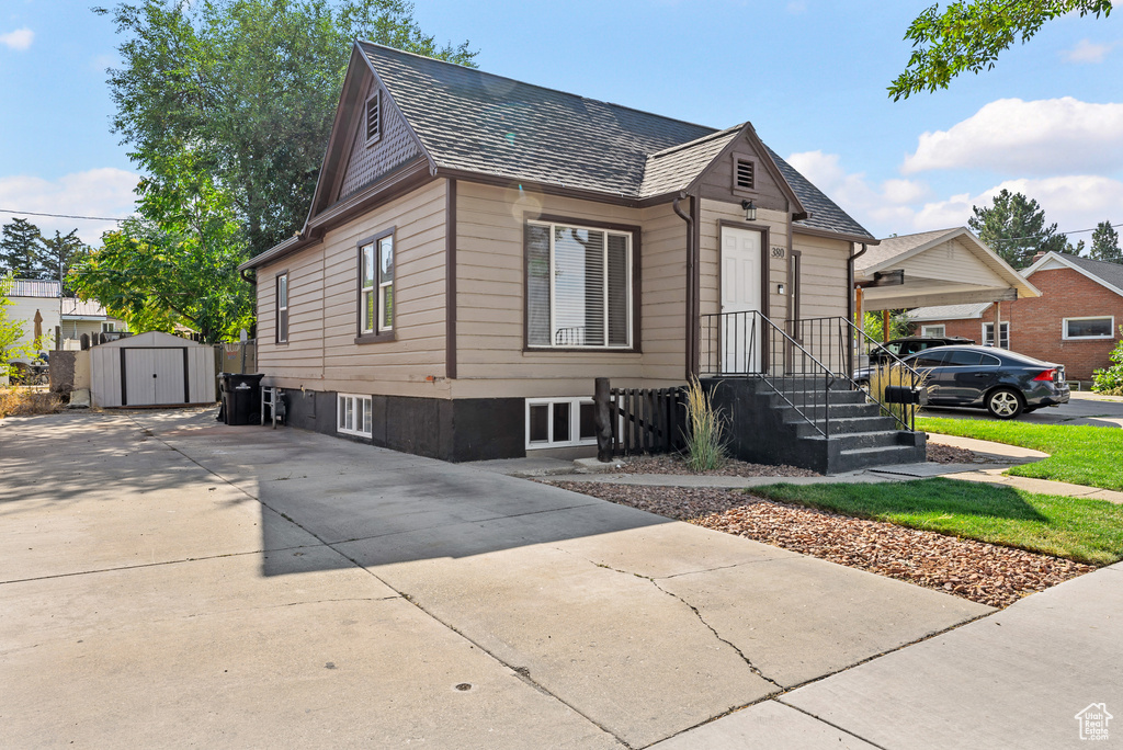Photo 2 for MLS #2107629 at 380 N 100 East