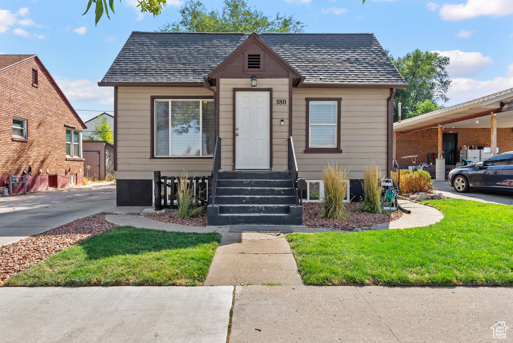 Photo 3 for MLS #2107629 at 380 N 100 East