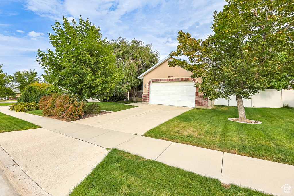 Photo 3 for MLS #2107637 at 14121 S Elk Horn Peak Dr