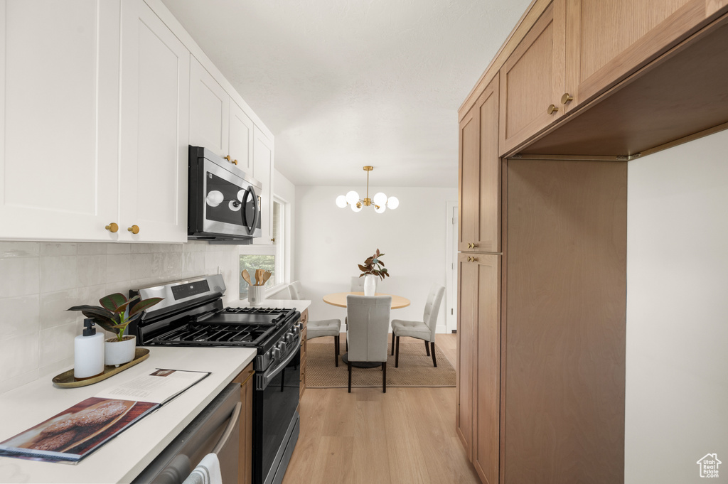 Photo 4 for MLS #2107638 at 1371 E Skyview Dr