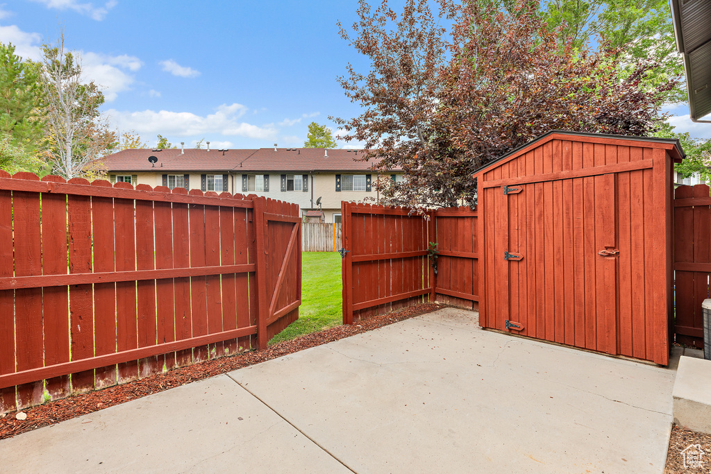 Photo 28 for MLS #2107642 at 856 E Zurich Ln