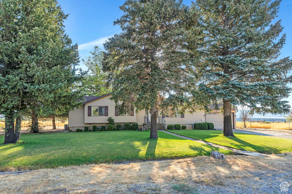 595 S 100 ST Fountain Green, UT 84632