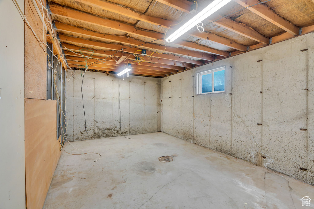 595 S 100 ST Fountain Green, UT 84632