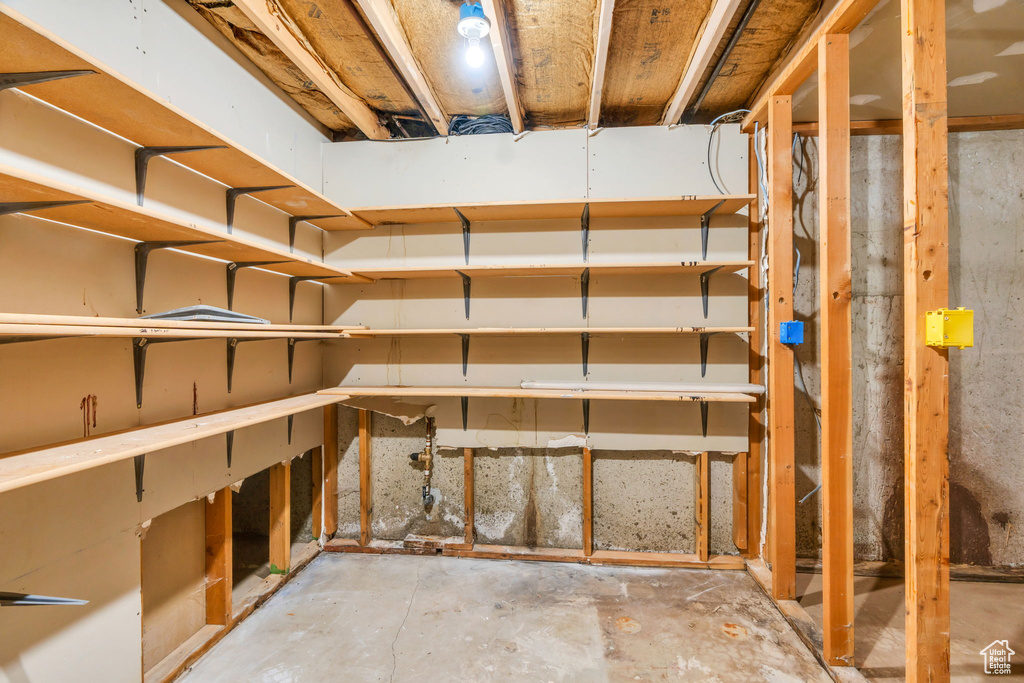 595 S 100 ST Fountain Green, UT 84632