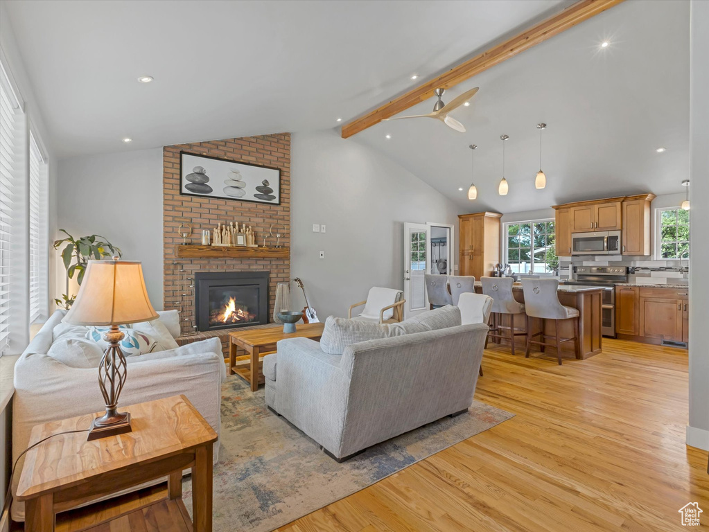 887 E CHARIOT DR Sandy, UT 84094