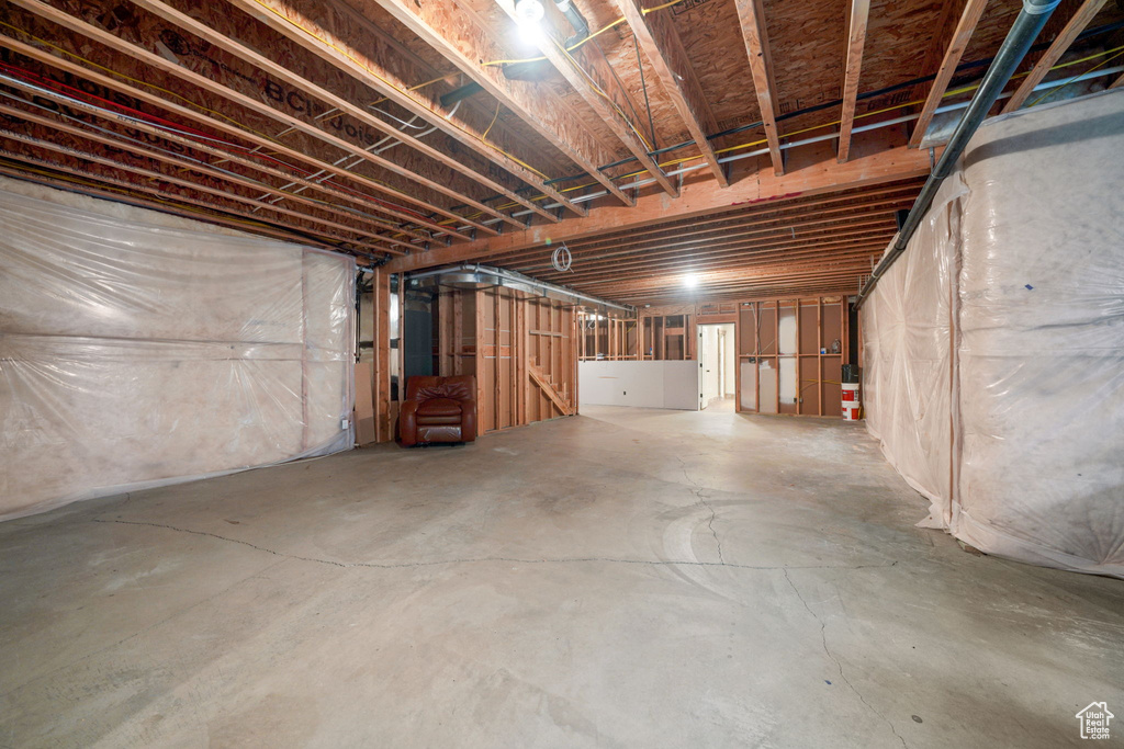 451 E 1200 N Genola, UT 84655