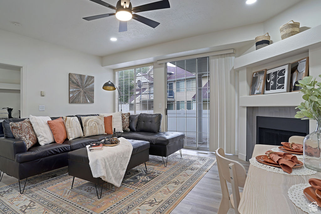 Photo 7 for MLS #2107664 at 1334 W Portside Way