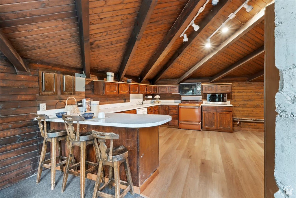 Photo 14 for MLS #2107666 at 2889 Stewart Rd #10