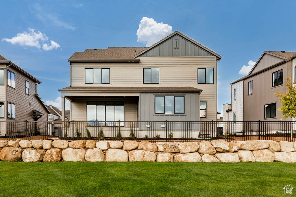 Photo 2 for MLS #2107679 at 2752 E Hayloft Ln #210