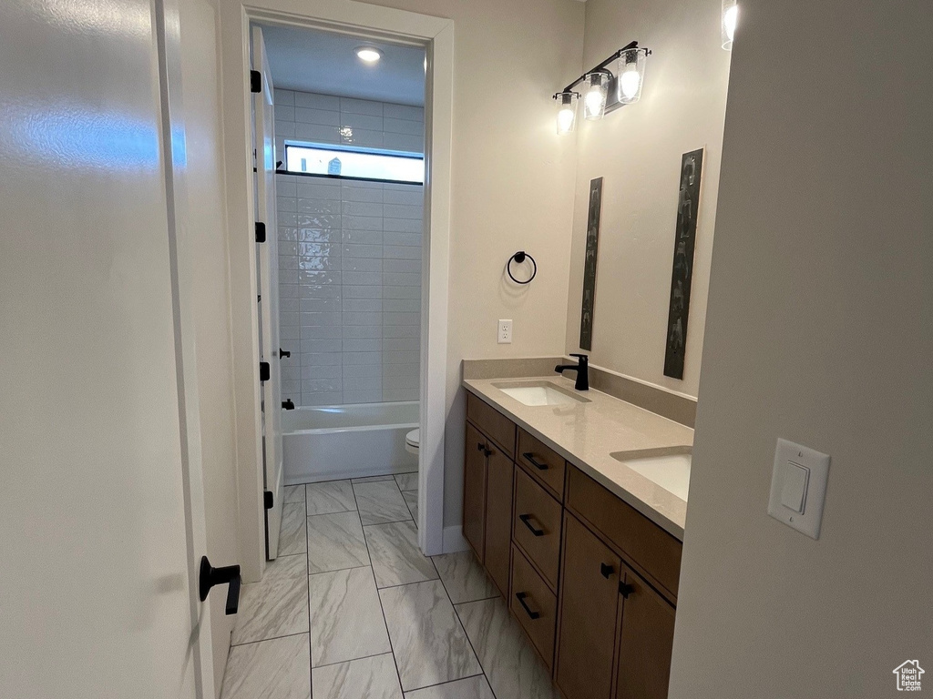 Photo 12 for MLS #2107679 at 2752 E Hayloft Ln #210