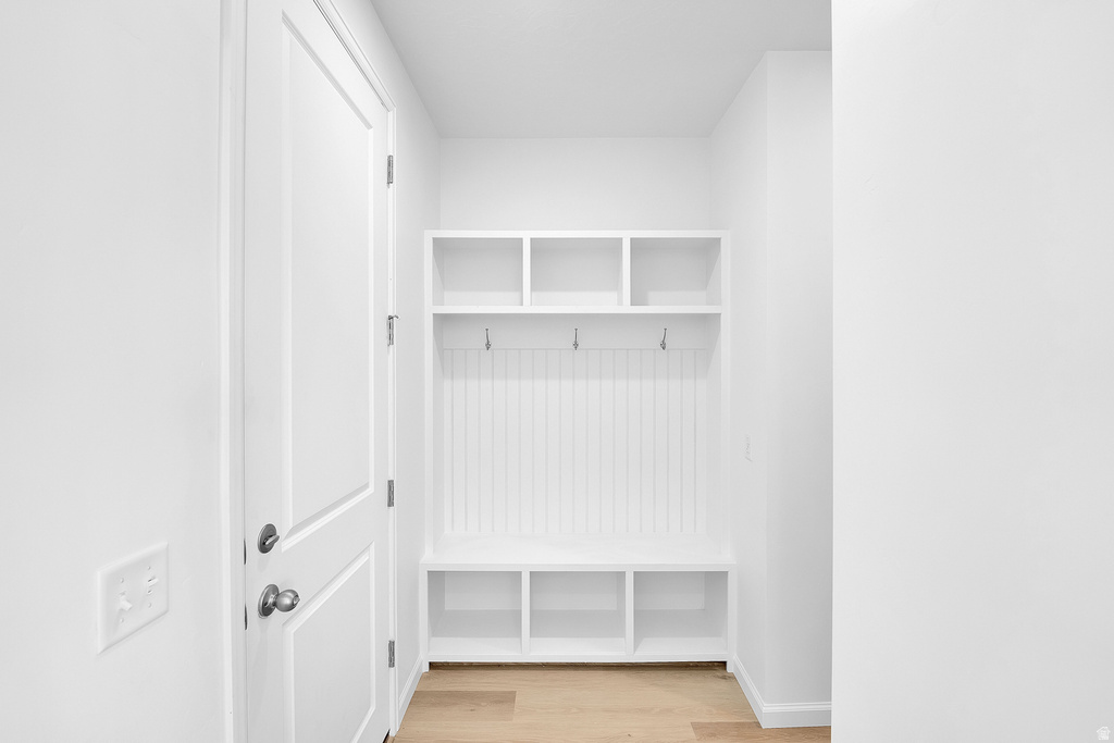 2080 E DOLAN DR #1332 Lake Point, UT 84074