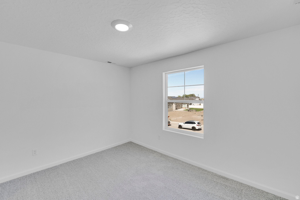 2080 E DOLAN DR #1332 Lake Point, UT 84074