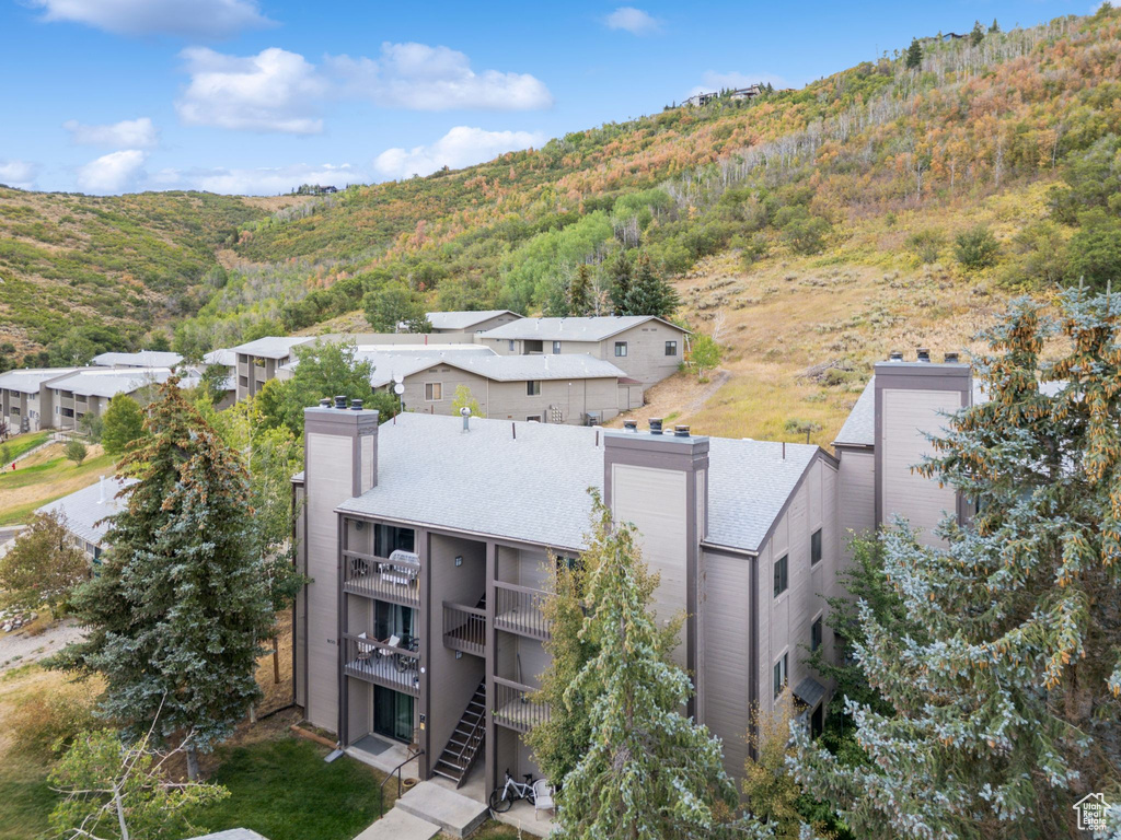 Photo 4 for MLS #2107687 at 1650 Upper Ironhorse Loop #H6