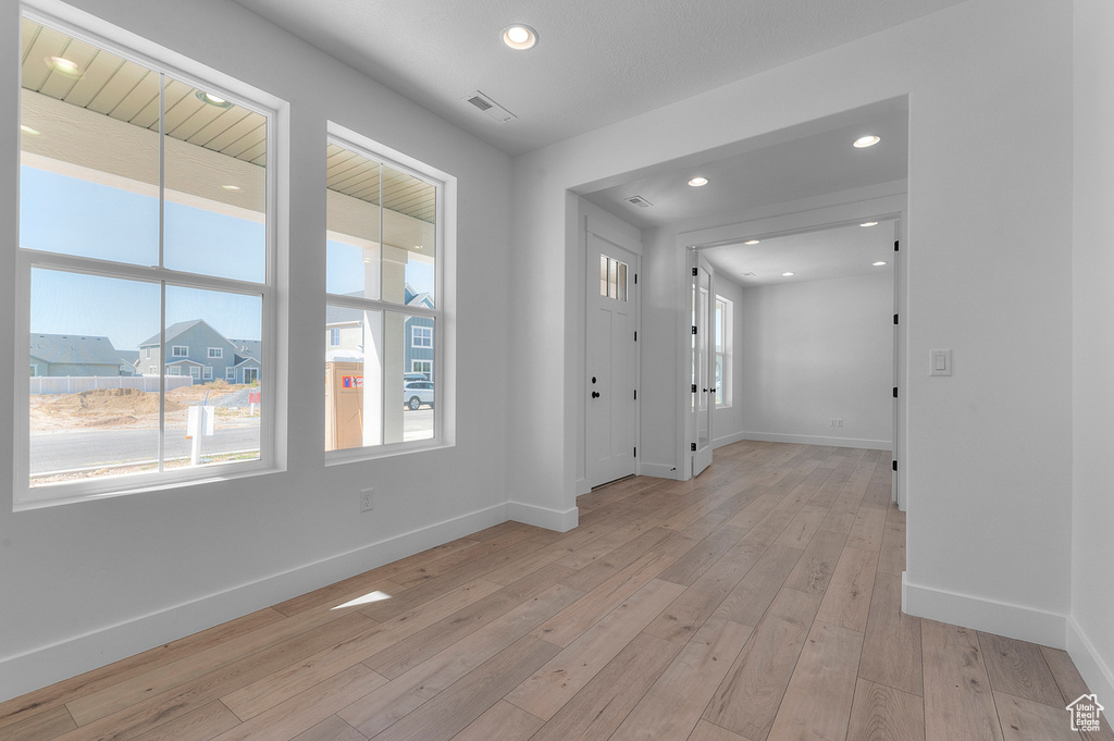 Photo 7 for MLS #2107688 at 1944 S 2425 West
