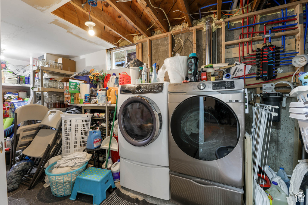 Photo 26 for MLS #2107696 at 955 E Flonette Ave