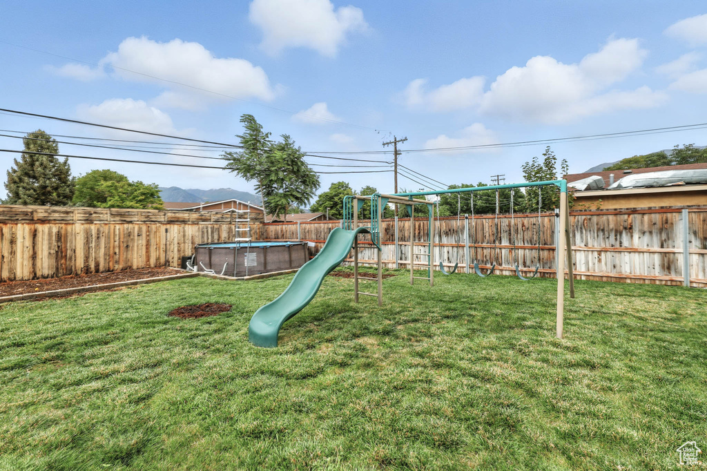 Photo 39 for MLS #2107696 at 955 E Flonette Ave