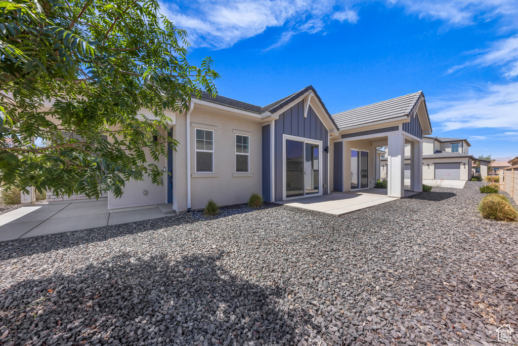 Photo 2 for MLS #2107703 at 5648 S Adobe Sun Dr