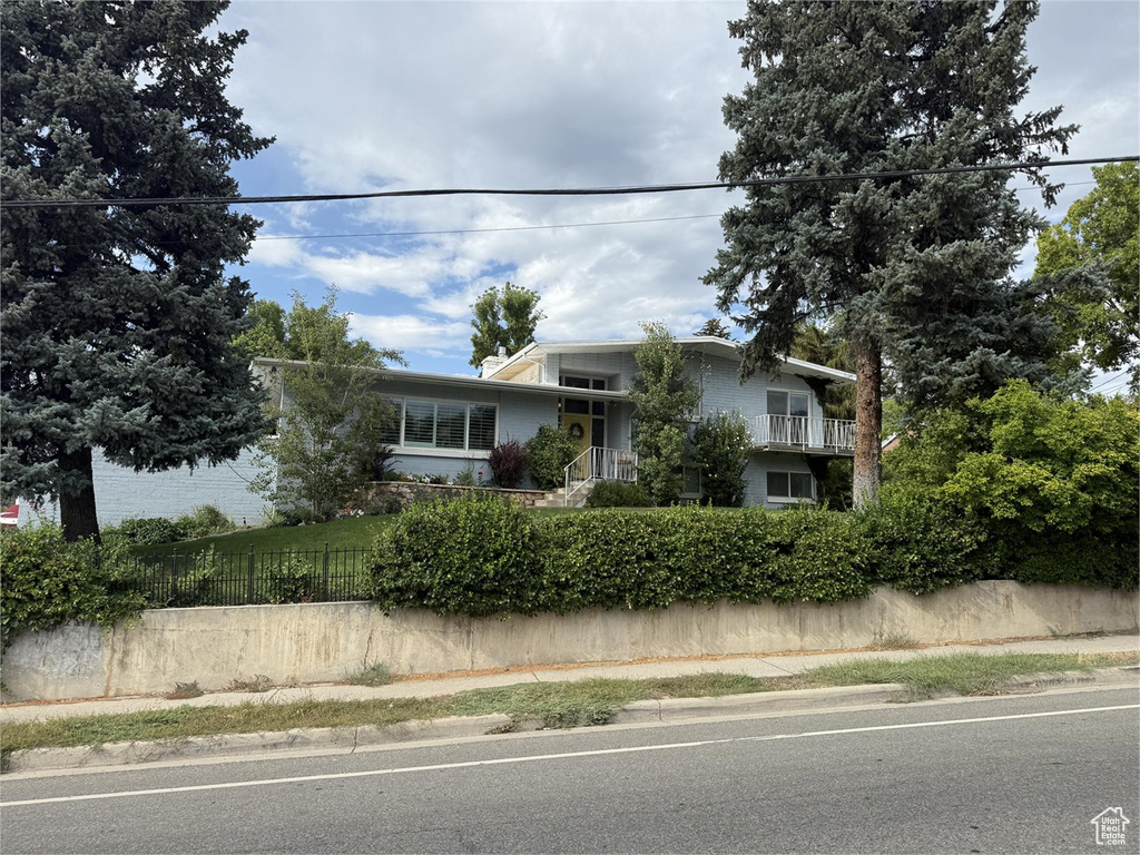 2263 E 4500 S Holladay, UT 84117