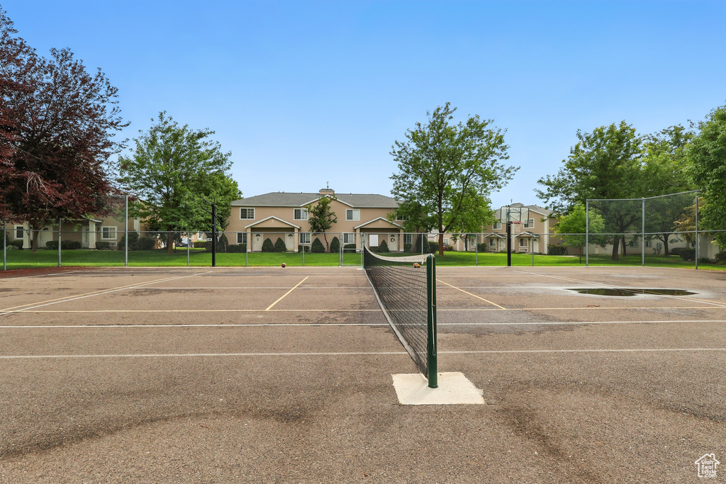 Photo 30 for MLS #2107725 at 48 Kensington Pl