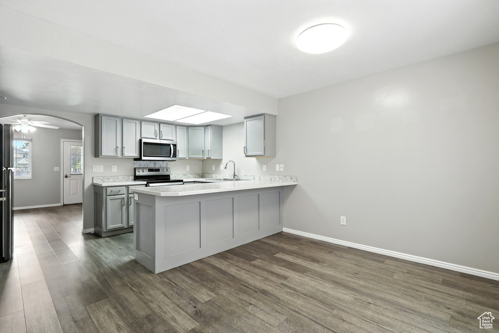 Photo 9 for MLS #2107725 at 48 Kensington Pl