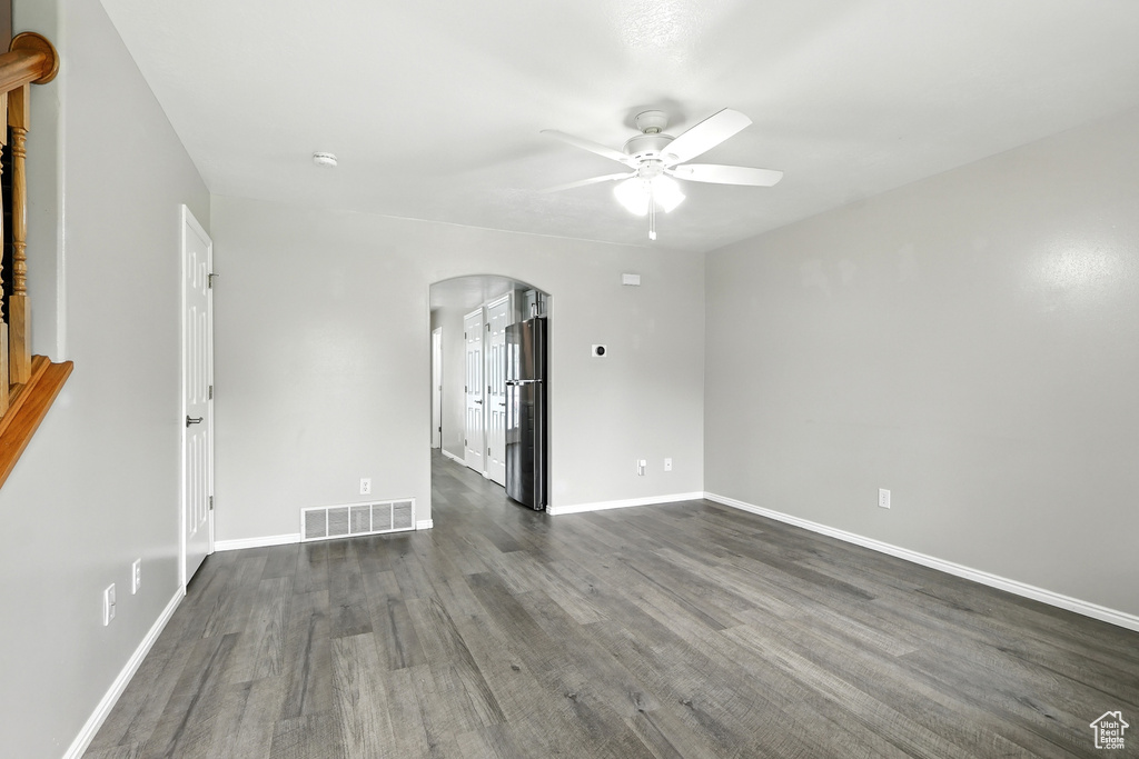 Photo 2 for MLS #2107725 at 48 Kensington Pl