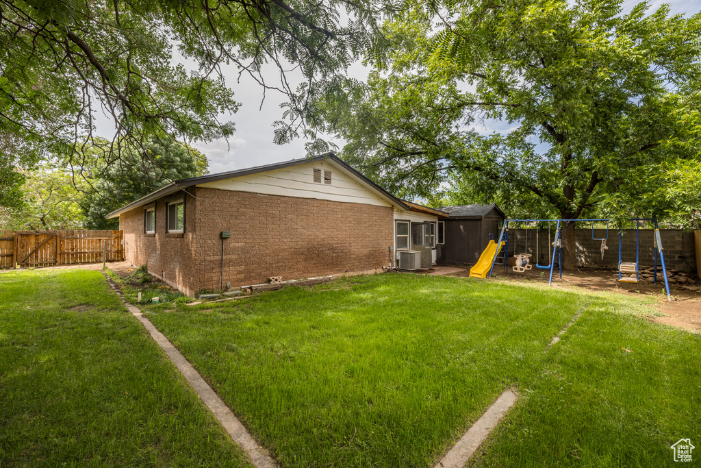 Photo 26 for MLS #2107728 at 276 Opal Ave