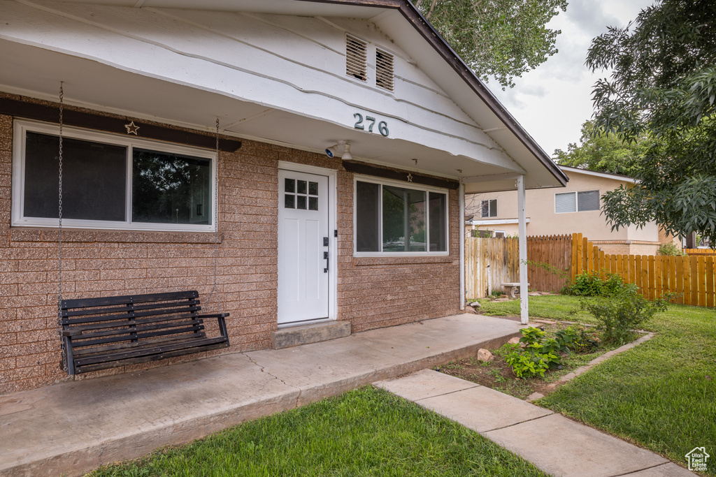 Photo 4 for MLS #2107728 at 276 Opal Ave