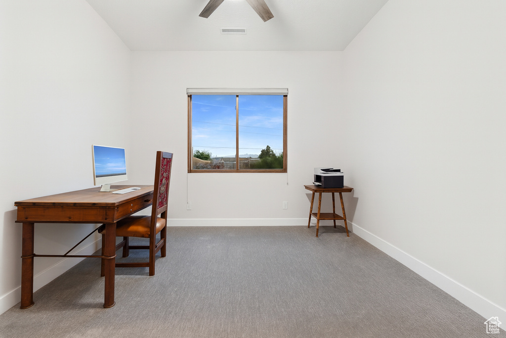 Photo 21 for MLS #2107730 at 2090 N Tuweap Dr #13