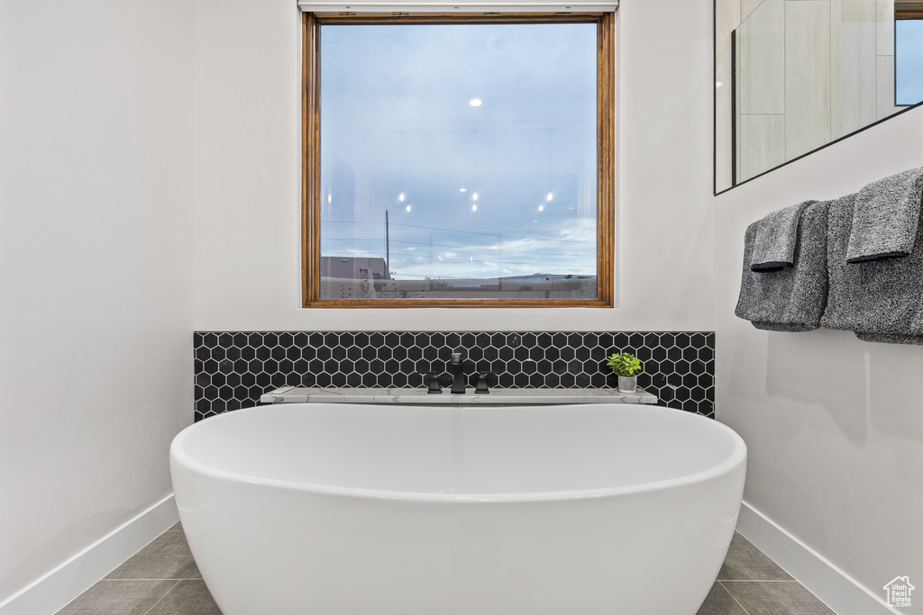 Photo 15 for MLS #2107730 at 2090 N Tuweap Dr #13