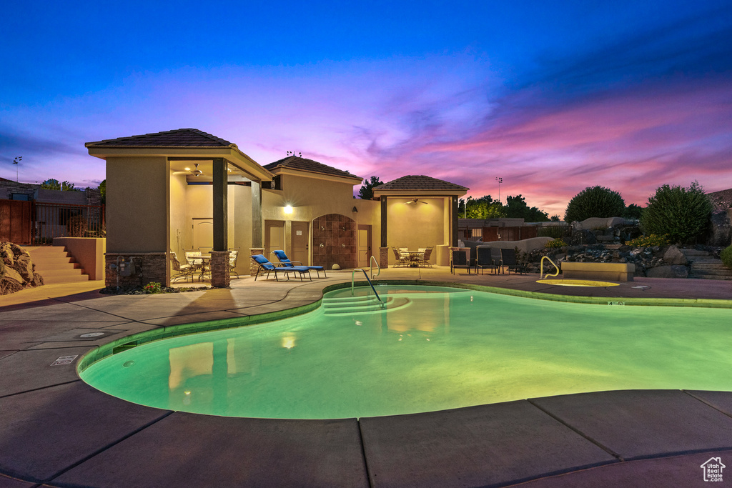 Photo 40 for MLS #2107730 at 2090 N Tuweap Dr #13