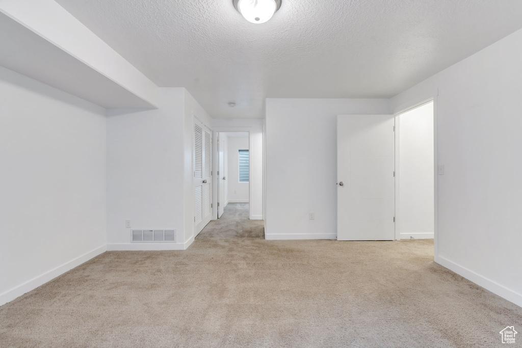 10533 S STURGEON DR South Jordan, UT 84009