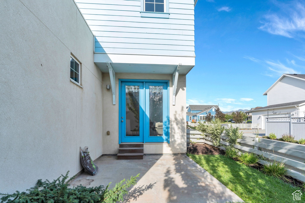 10533 S STURGEON DR South Jordan, UT 84009