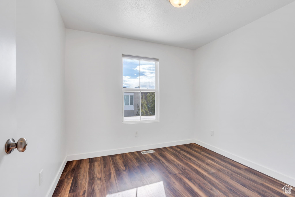 10533 S STURGEON DR South Jordan, UT 84009
