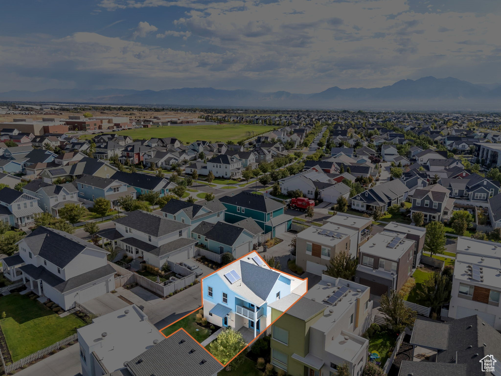 10533 S STURGEON DR South Jordan, UT 84009