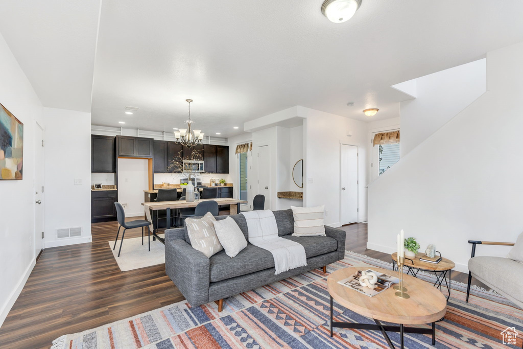 10533 S STURGEON DR South Jordan, UT 84009
