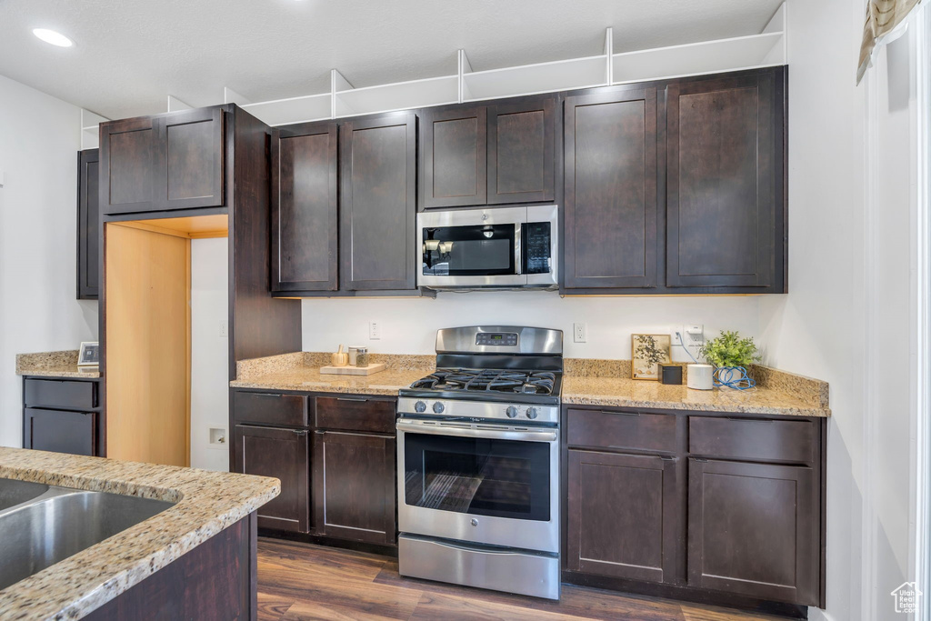 10533 S STURGEON DR South Jordan, UT 84009