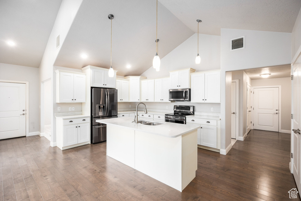 Photo 2 for MLS #2107739 at 5513 W Copper Gulch Ln #D