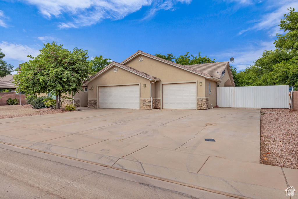 Photo 2 for MLS #2107752 at 1192 S 840 West