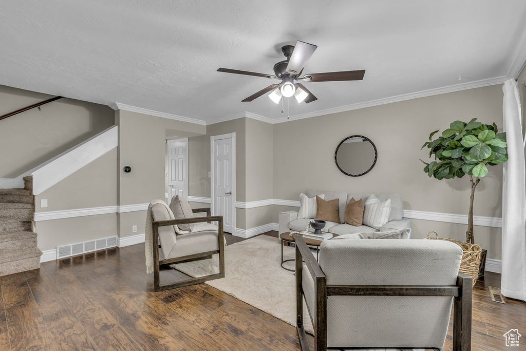 Photo 4 for MLS #2107759 at 393 E 400 North