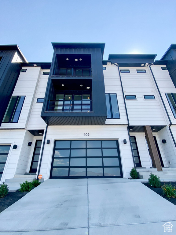 109 E WATSON DR Saratoga Springs, UT 84045