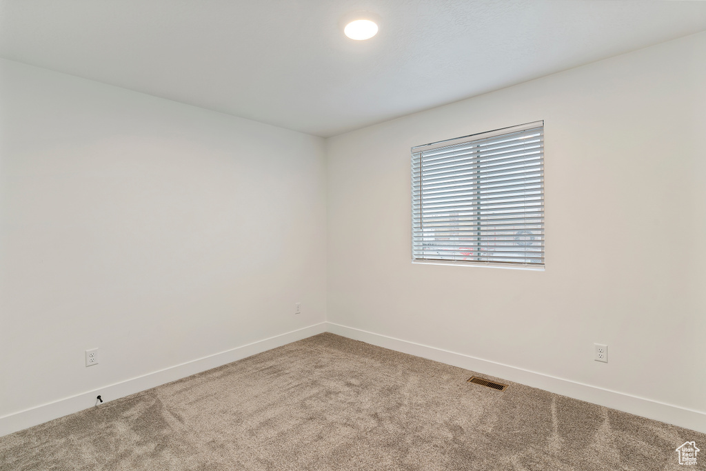 1641 S 2350 W #B Syracuse, UT 84075