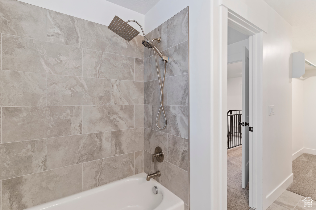 1641 S 2350 W #B Syracuse, UT 84075