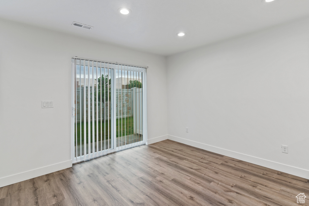 1641 S 2350 W #B Syracuse, UT 84075