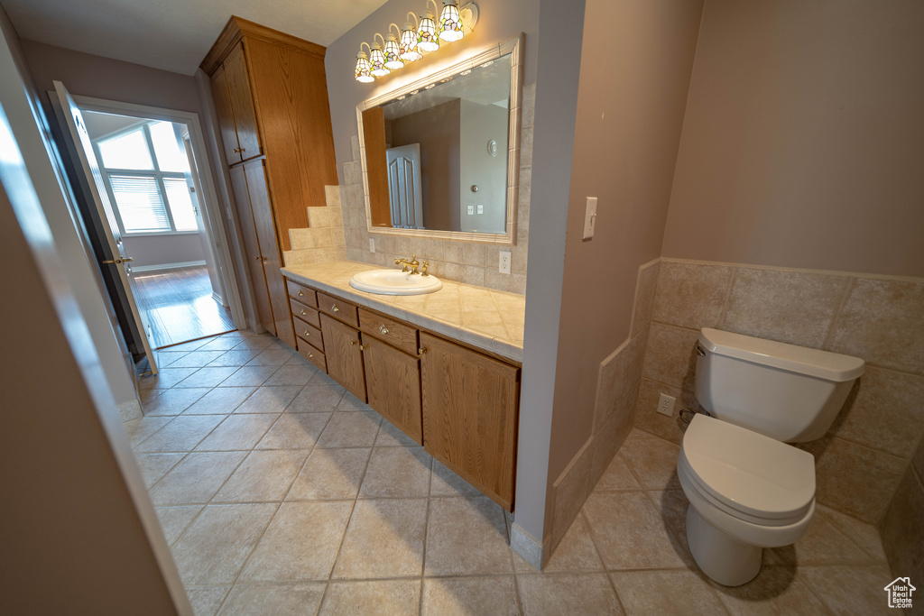 Photo 30 for MLS #2107773 at 401 N Fairgrounds Rd
